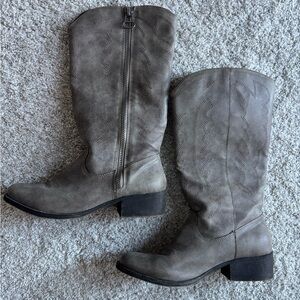 Gray Western-Style Women's Boots